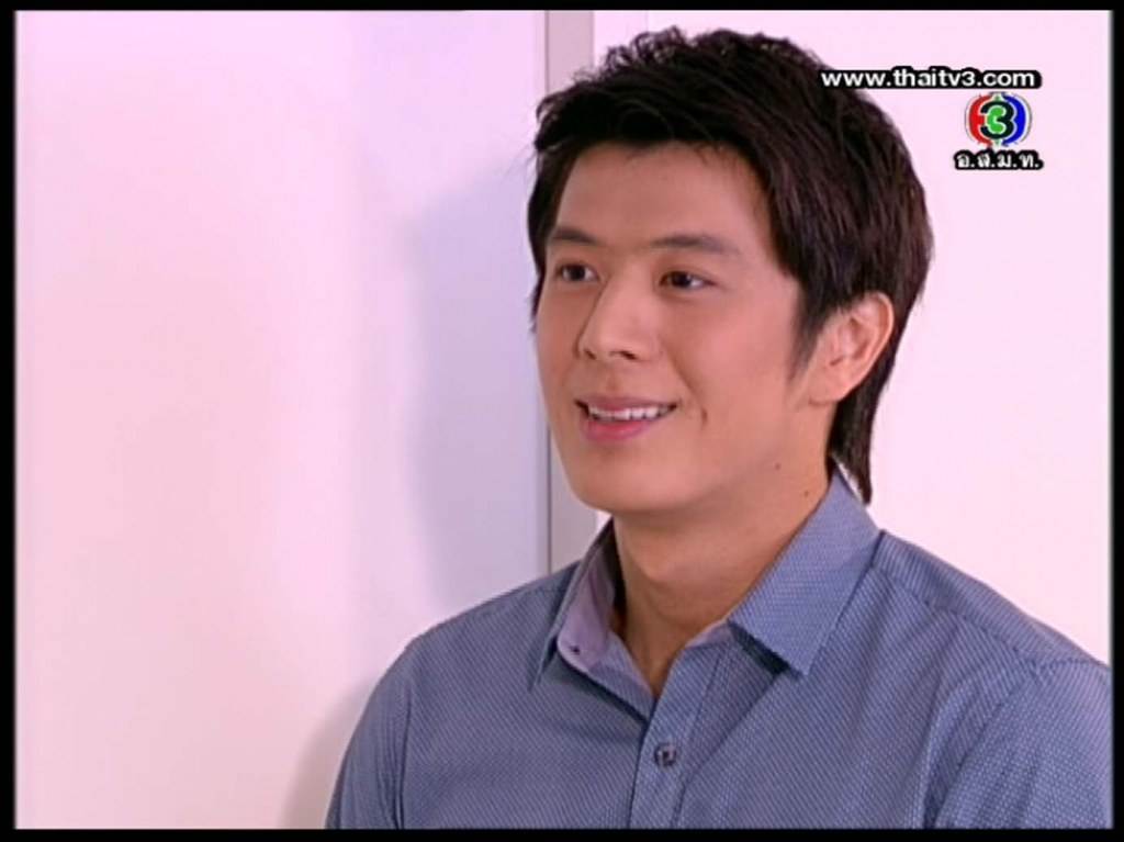 ชูมคนหล่อ เฟิร์ส... เบิ่งคลายฮ้อน เบิ่งแล้วนอนฝันดีสะเด้อหล้า