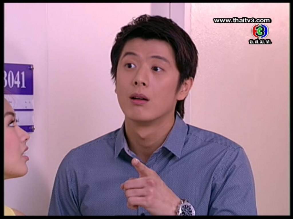 ชูมคนหล่อ เฟิร์ส... เบิ่งคลายฮ้อน เบิ่งแล้วนอนฝันดีสะเด้อหล้า