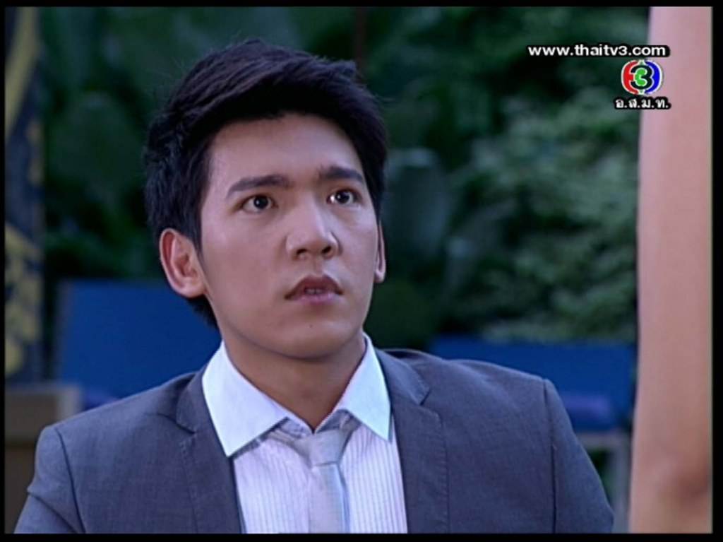 ชูมคนหล่อ เฟิร์ส... เบิ่งคลายฮ้อน เบิ่งแล้วนอนฝันดีสะเด้อหล้า