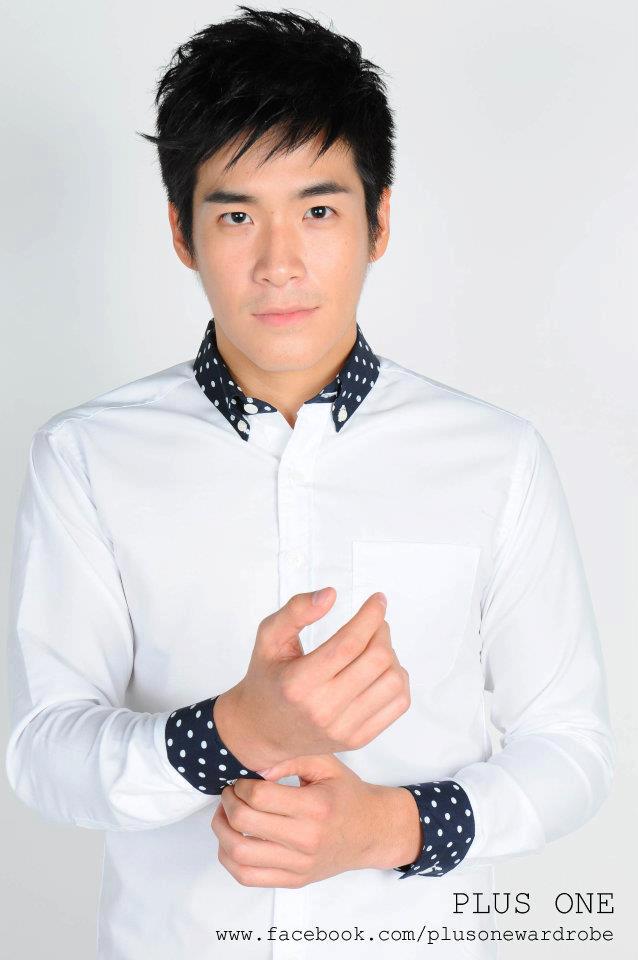 อาเล็ก ธีรเดช @ Plus one Collection S/S 2012