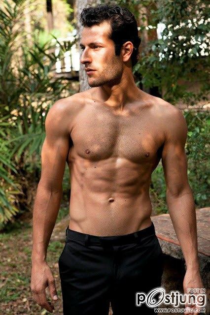 Taua Moreira