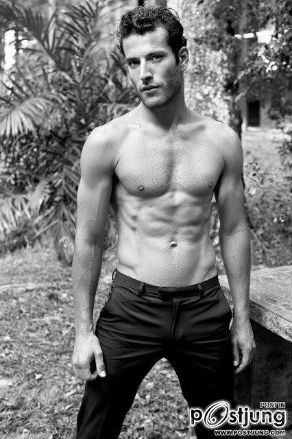 Taua Moreira