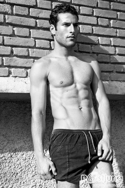 Taua Moreira