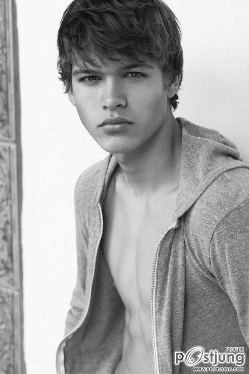duston rogers