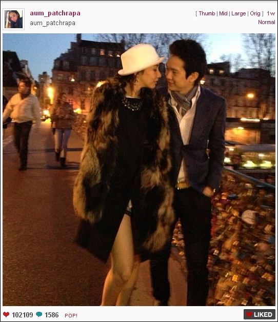 อั้ม พัชราภา ไชยเชื้อ กับ 100,000 Like ใน Instagram ทั้ง 2 รูป !