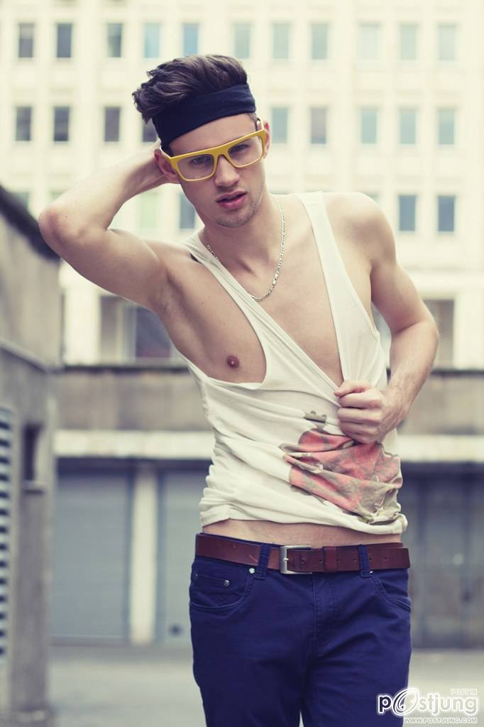 Adrian Urbanczyk by Piotr Serafin