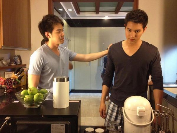 ตามสุดหล่อ เจมส์ จิรายุ ตะลุยกอง 'รักสุดฤทธิ์'