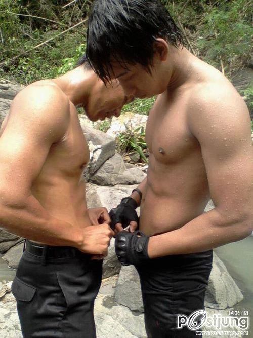 คนรักหนุ่มเซ็กซี่ 536