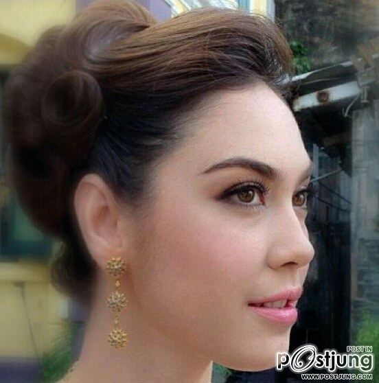 Zoom! หน้านางเอกแถวหน้าของประเทศไทย