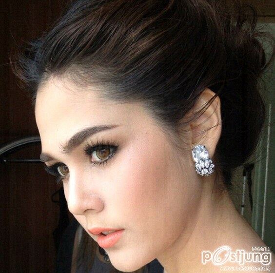 Zoom! หน้านางเอกแถวหน้าของประเทศไทย