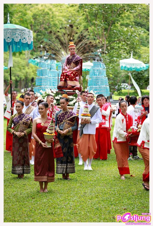 งานไหว้ครูคณะวิจิตรศิลป์ มช ปี2553