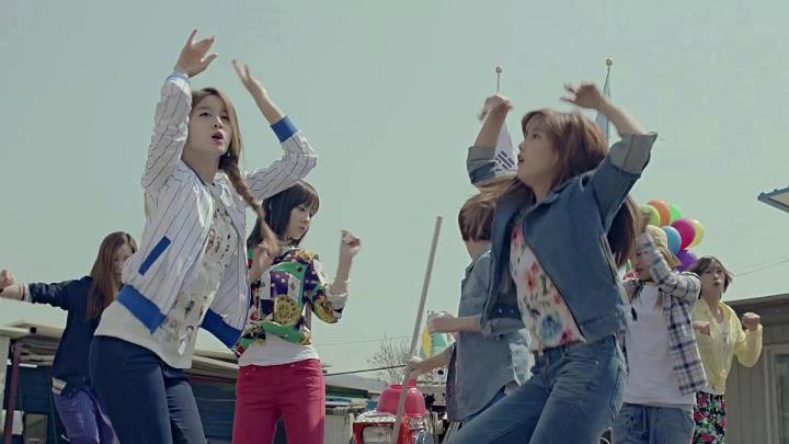 T-ara N4 เผยตัวอย่างเอ็มวี Countryside Life แบบ dance version