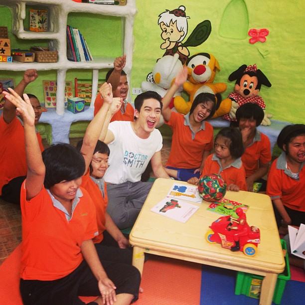 โอปอล์ ควง หมอโอ๊ค เล่านิทานที่บ้านนนทภูมิ