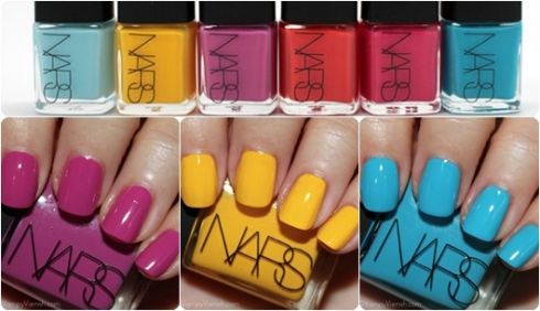 สีเล็บสดใส ๆ  รับ summer ......