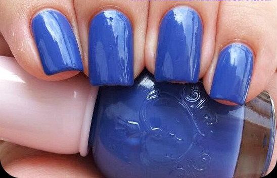 สีเล็บสดใส ๆ  รับ summer ......