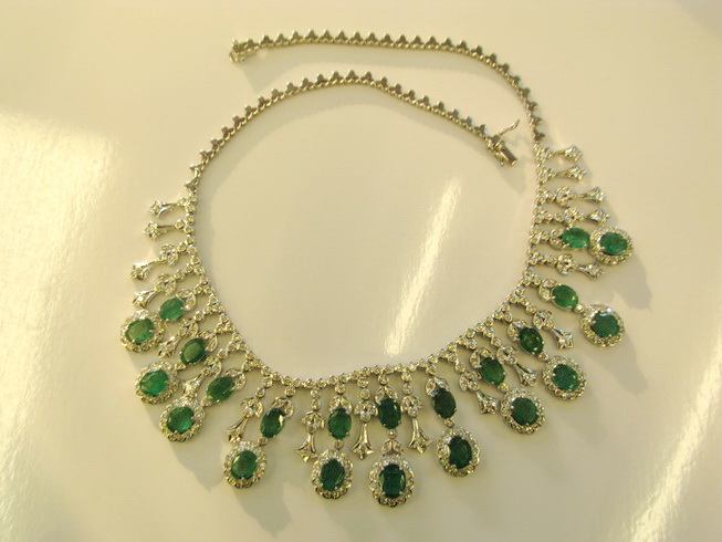 เครื่องประดับออกงาน 1