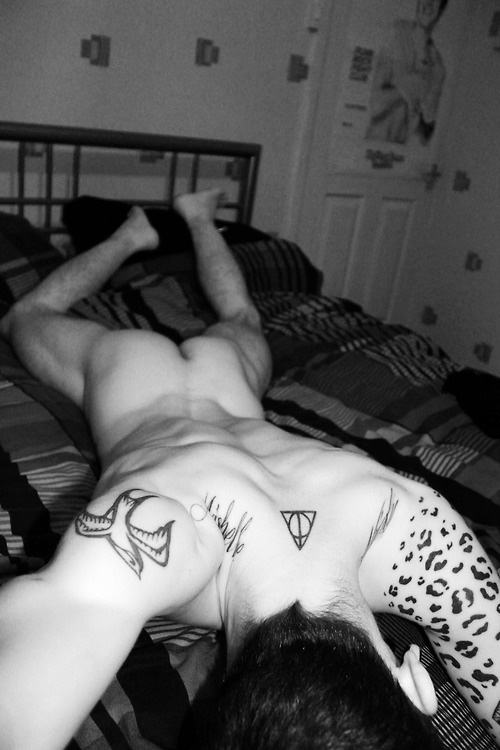 หนุ่มน้อยชิ้น (sexy boy)
