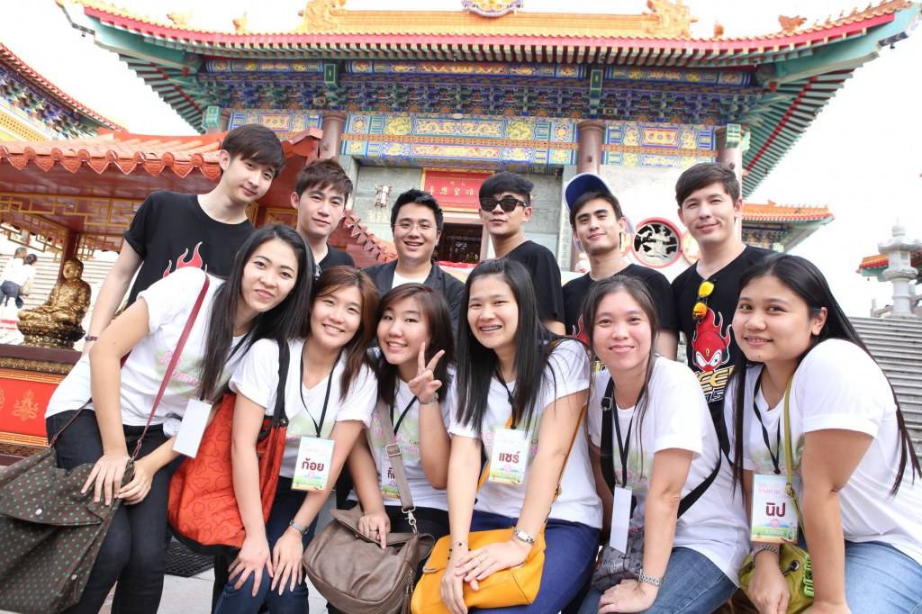 &ldquo;หมอช้าง&rdquo; ชวน 4 ดีเจซี้ด นำทีม 24 สาวซิตร้าร่วมทริปเสริมดวงลบจุดด่างดำ