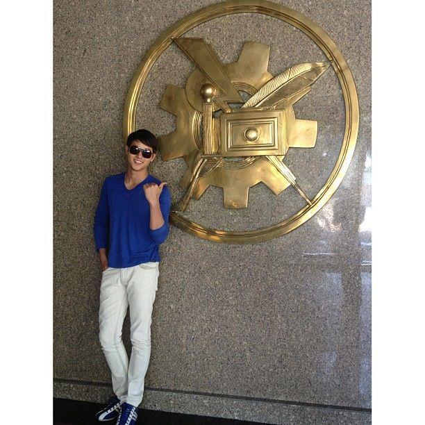 เจมส์ จิรายุ
