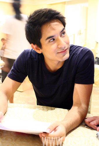 เกย์สุดหล่อ Sebastian Castro เห็นแล้วใจละลาย