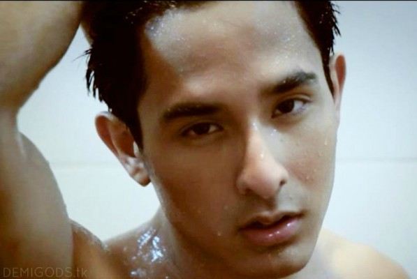 เกย์สุดหล่อ Sebastian Castro เห็นแล้วใจละลาย
