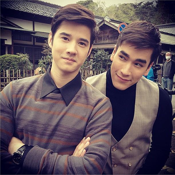 รอยรักหักเหลี่ยมตะวัน