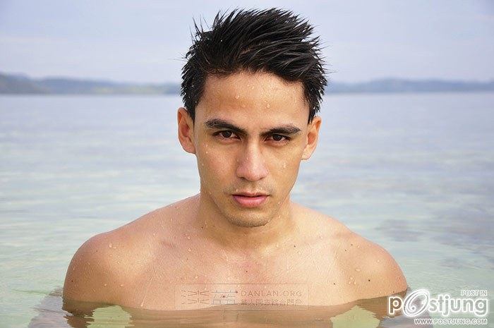 นายแบบฟิลิปปินส์Rene Mayo เต้น Cover เพลง Gentleman ของ PSY
