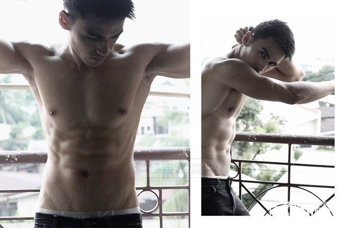 นายแบบฟิลิปปินส์Rene Mayo เต้น Cover เพลง Gentleman ของ PSY