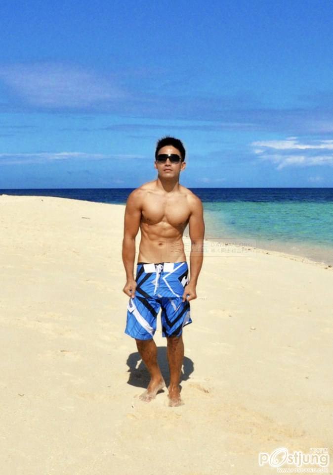 นายแบบฟิลิปปินส์Rene Mayo เต้น Cover เพลง Gentleman ของ PSY
