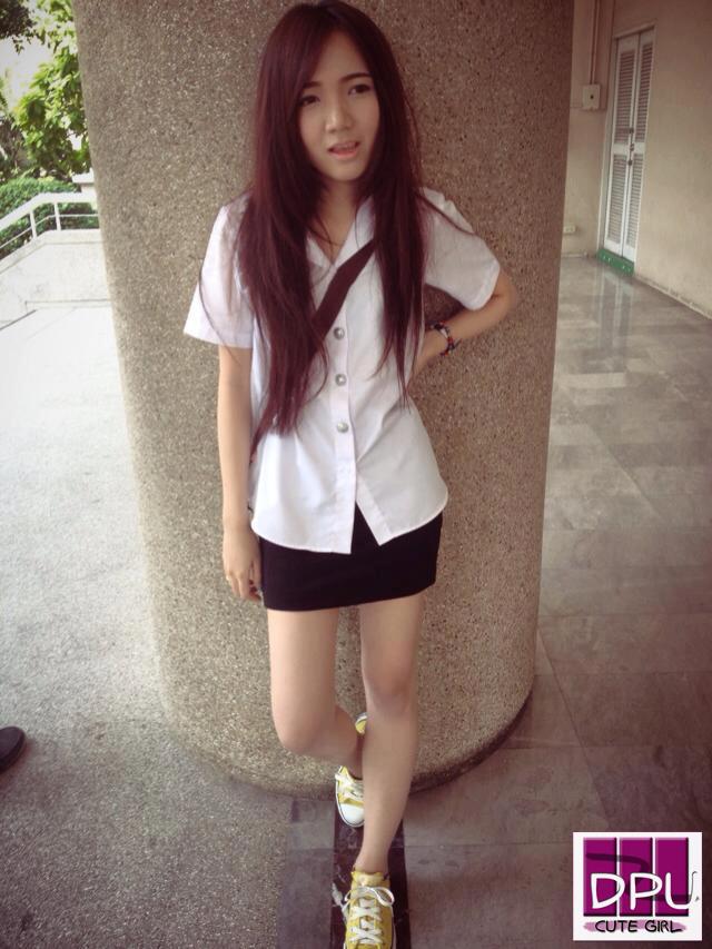 วอลล์ ม.ธุรกิจบัณฑิตย์