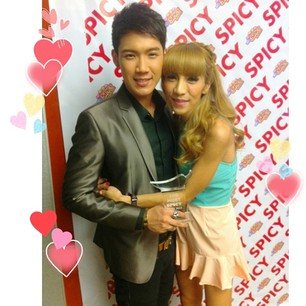 คนดังนั่งเคลียร์ แจ๊คเกอรีน แฉ !!!!??