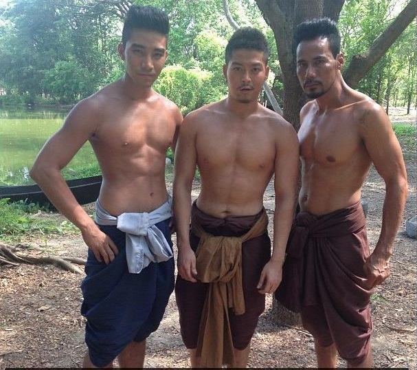 พ่อหนุ่ม หุ่นฟิน 55 !!