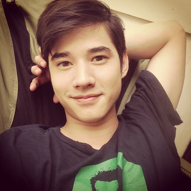 พี่มาก .......... Instagram