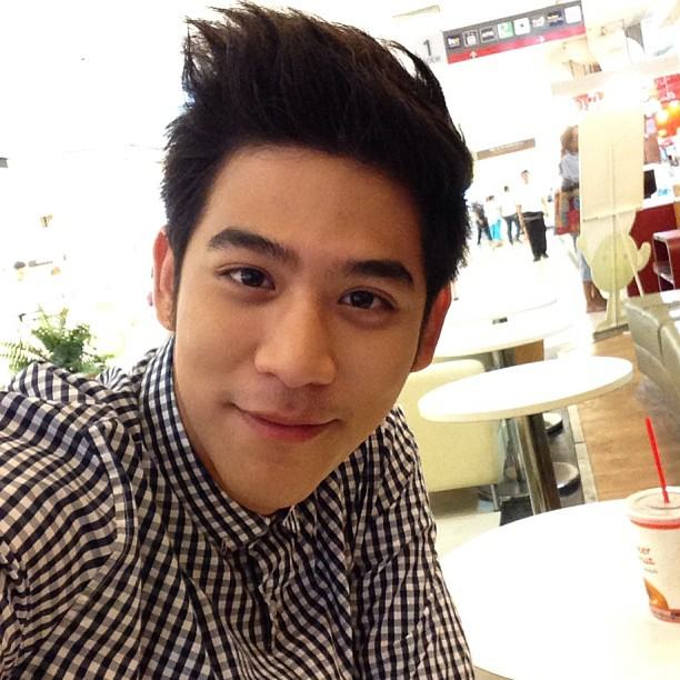 พอร์ช ศรัณย์ ศิริลักษณ์
