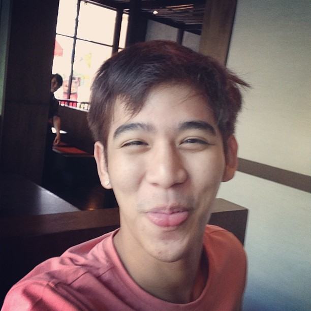 พอร์ช ศรัณย์ ศิริลักษณ์