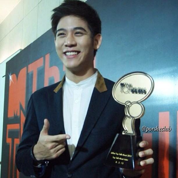 พอร์ช ศรัณย์ ศิริลักษณ์