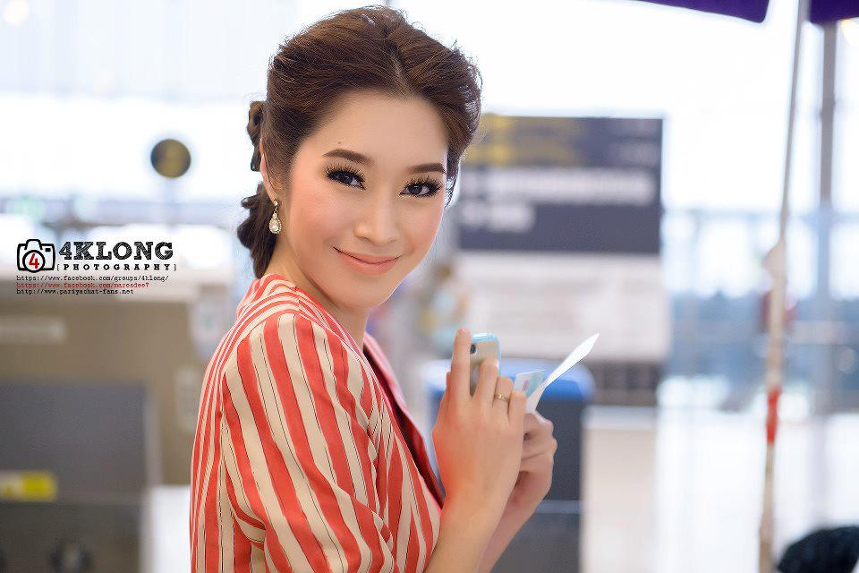 ฉัตร ปริยฉัตร สวย ขาว ขาเล็ก หุ่นดี ตาโต จมูกโด่ง  สูง