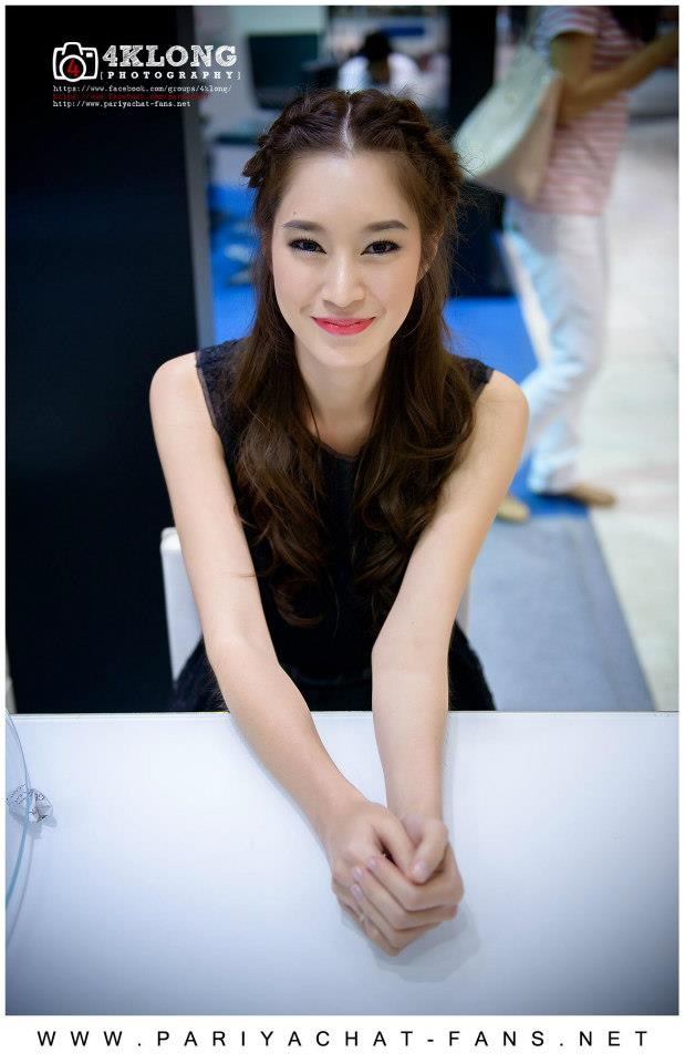 ฉัตร ปริยฉัตร สวย ขาว ขาเล็ก หุ่นดี ตาโต จมูกโด่ง  สูง