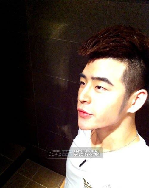 Harry Lawesdy 方琪佑