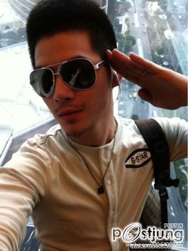 Harry Lawesdy 方琪佑