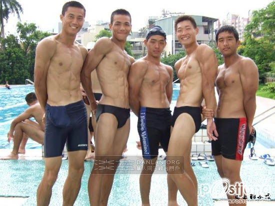 ถอดโชว์เรือนร่าง 242