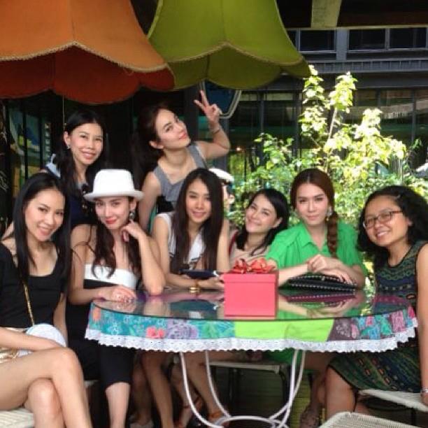 Aum..InstagramUpdate!
