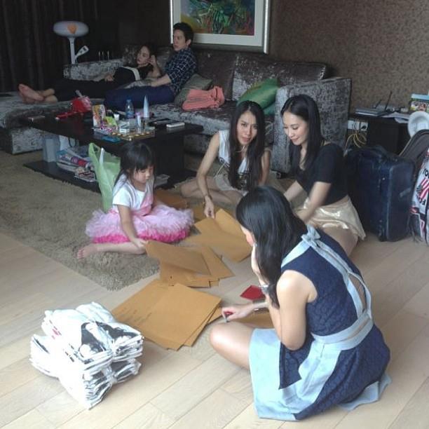 Aum..InstagramUpdate!