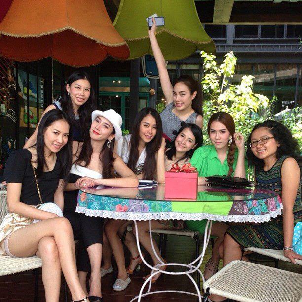 Aum..InstagramUpdate!