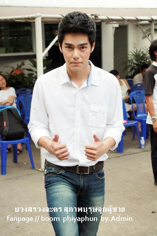 บูม ปิยพันธ์ ขำกฤษ