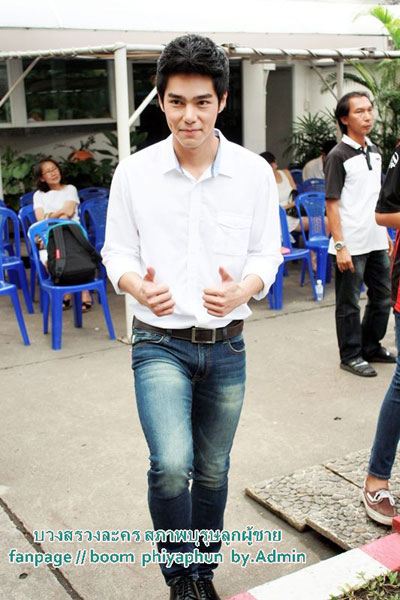 บูม ปิยพันธ์ ขำกฤษ