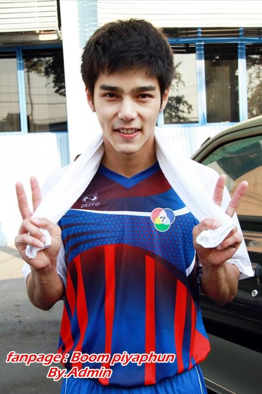 บูม ปิยพันธ์ ขำกฤษ