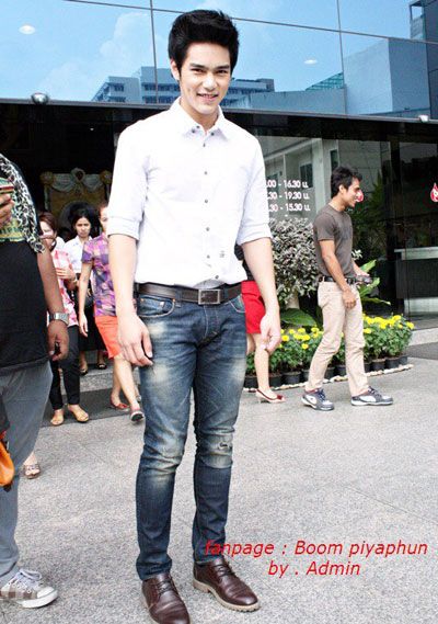 บูม ปิยพันธ์ ขำกฤษ
