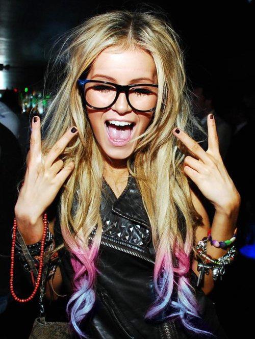 HAIR COLOUR 2 TONE