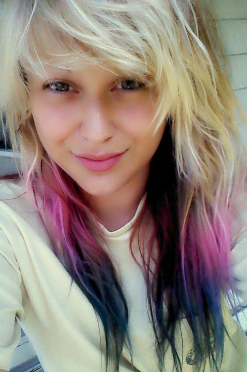 HAIR COLOUR 2 TONE
